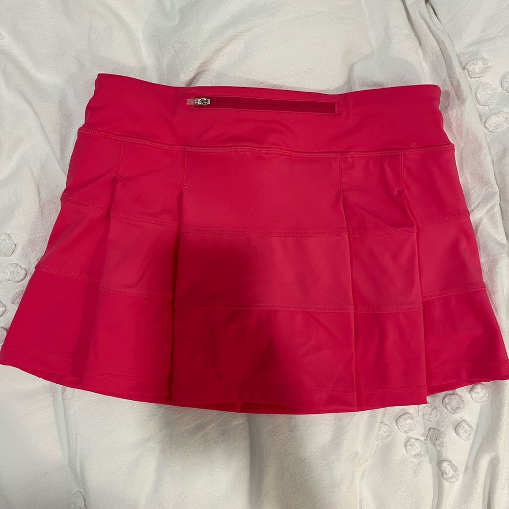 Pink tennis skirt with pleats